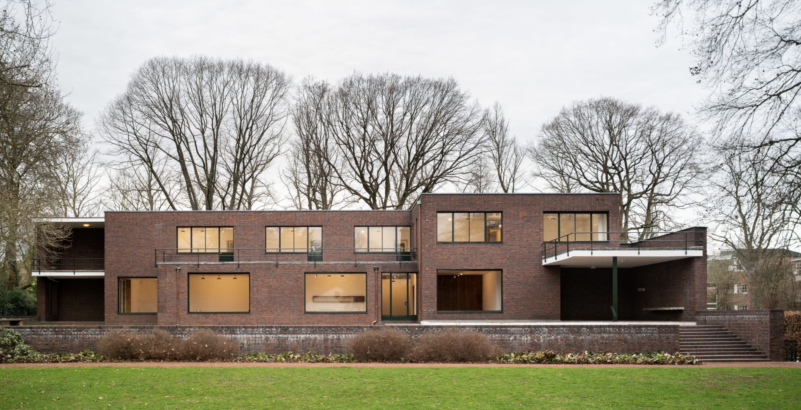 Museum Without Borders Art-Design / Dunkerque-Krefeld